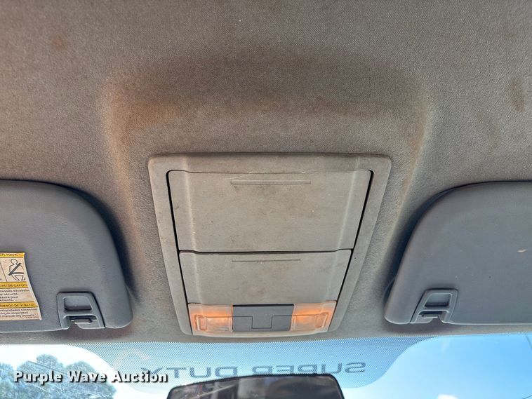 image for item EU0507 2016 Ford F350 Super Duty XL Crew Cab utility bed pickup truck