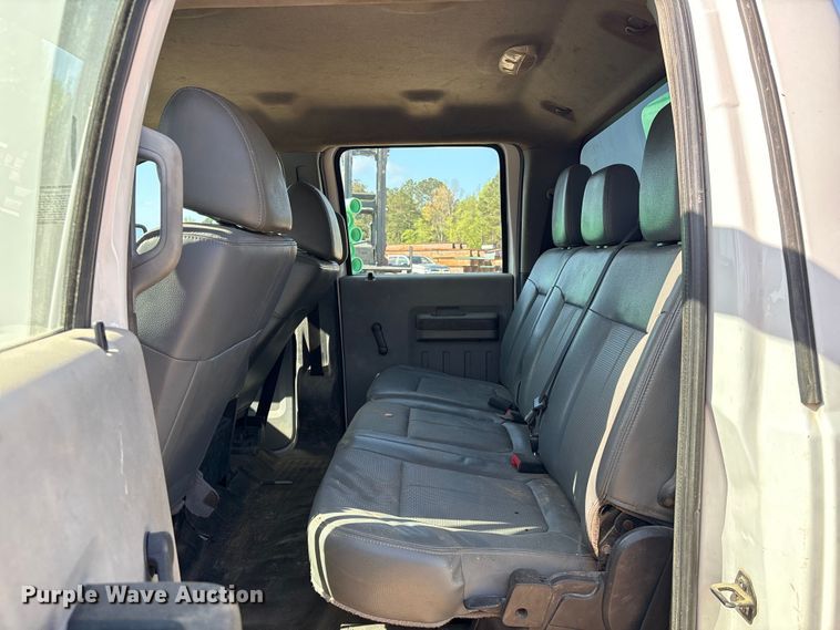 image for item EU0507 2016 Ford F350 Super Duty XL Crew Cab utility bed pickup truck