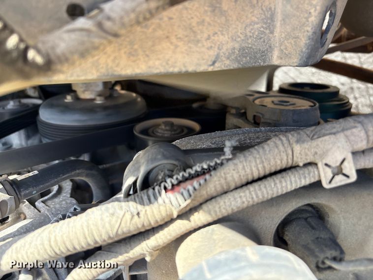 image for item EU0507 2016 Ford F350 Super Duty XL Crew Cab utility bed pickup truck