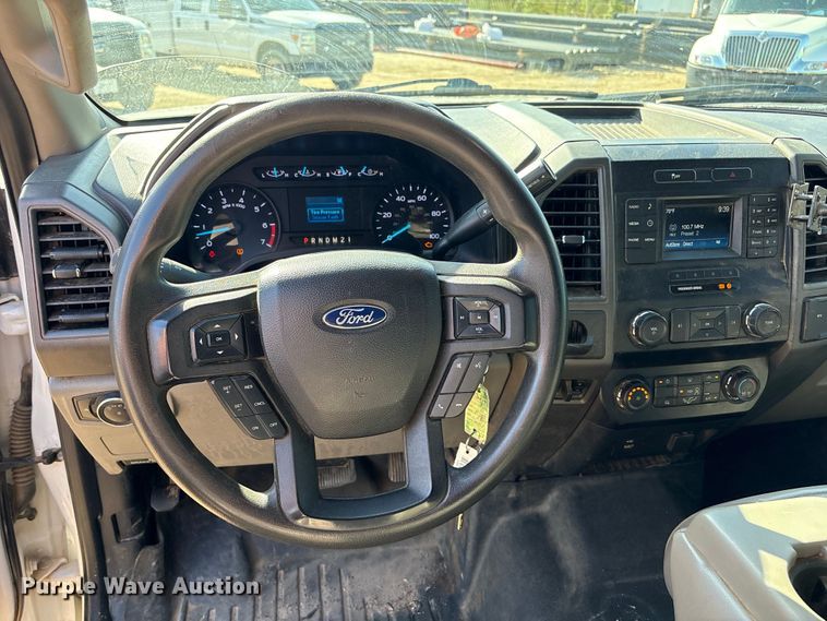 image for item EU0508 2019 Ford F350 Super Duty XL Crew Cab utility bed pickup truck