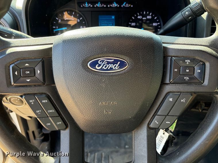 image for item EU0508 2019 Ford F350 Super Duty XL Crew Cab utility bed pickup truck