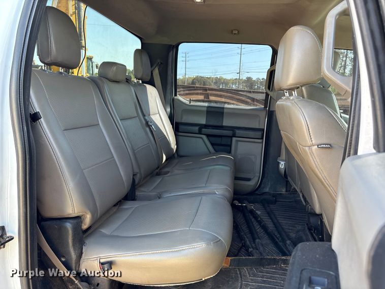 image for item EU0508 2019 Ford F350 Super Duty XL Crew Cab utility bed pickup truck