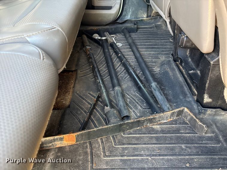 image for item EU0508 2019 Ford F350 Super Duty XL Crew Cab utility bed pickup truck