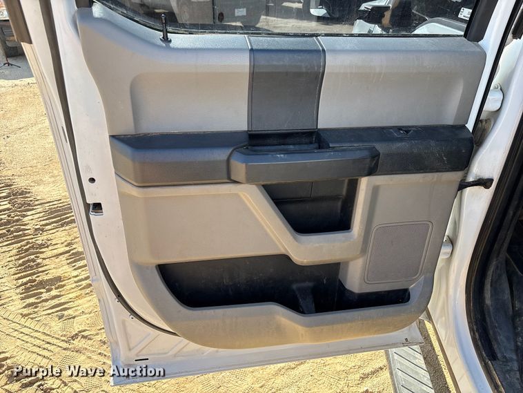 image for item EU0508 2019 Ford F350 Super Duty XL Crew Cab utility bed pickup truck