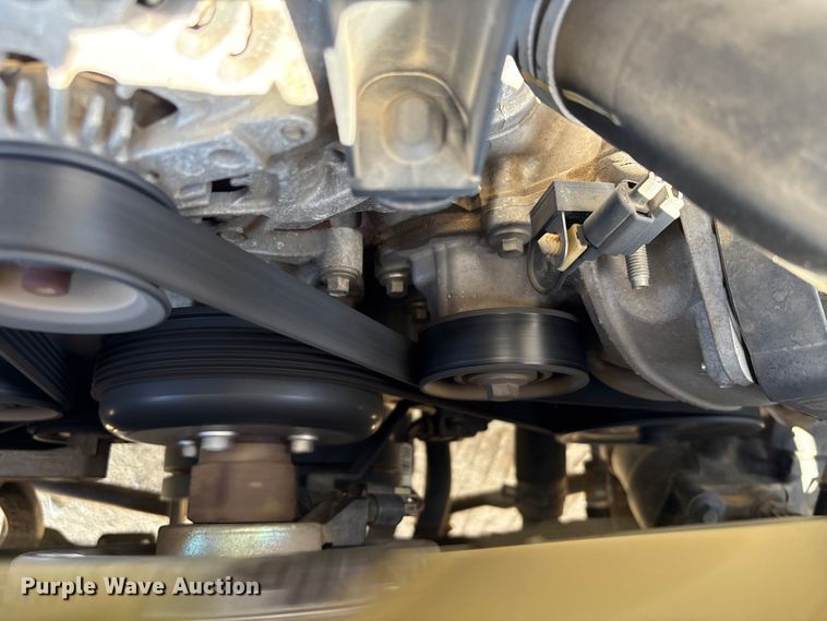 image for item EU0508 2019 Ford F350 Super Duty XL Crew Cab utility bed pickup truck