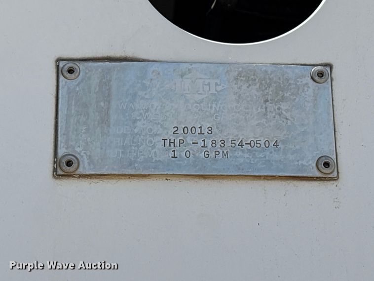 image for item EU0509 2005 International 4300 utility / service truck