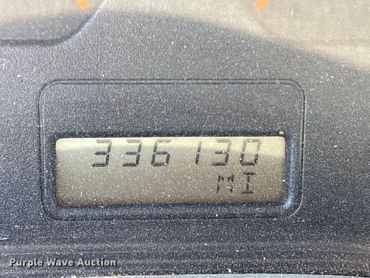 image for item EU0509 2005 International 4300 utility / service truck