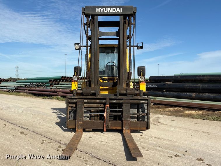 image for item EU0519 Hyundai 160D-7E forklift