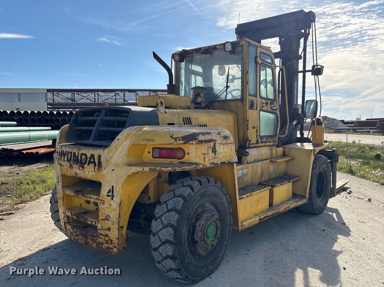 image for item EU0519 Hyundai 160D-7E forklift