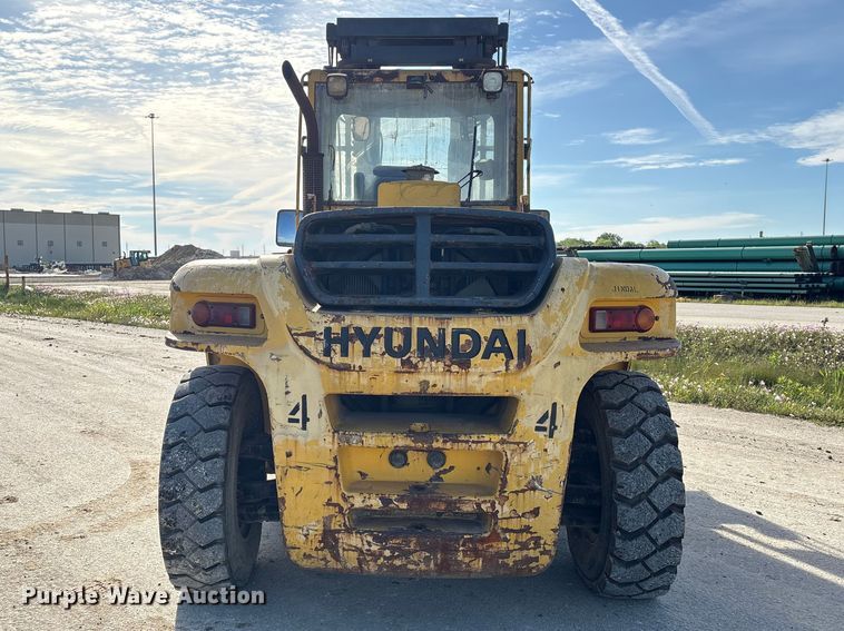 image for item EU0519 Hyundai 160D-7E forklift