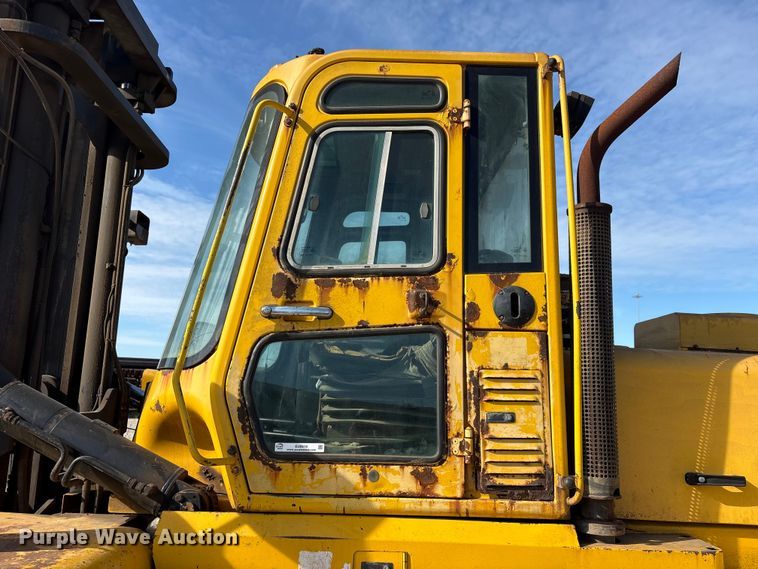 image for item EU0519 Hyundai 160D-7E forklift