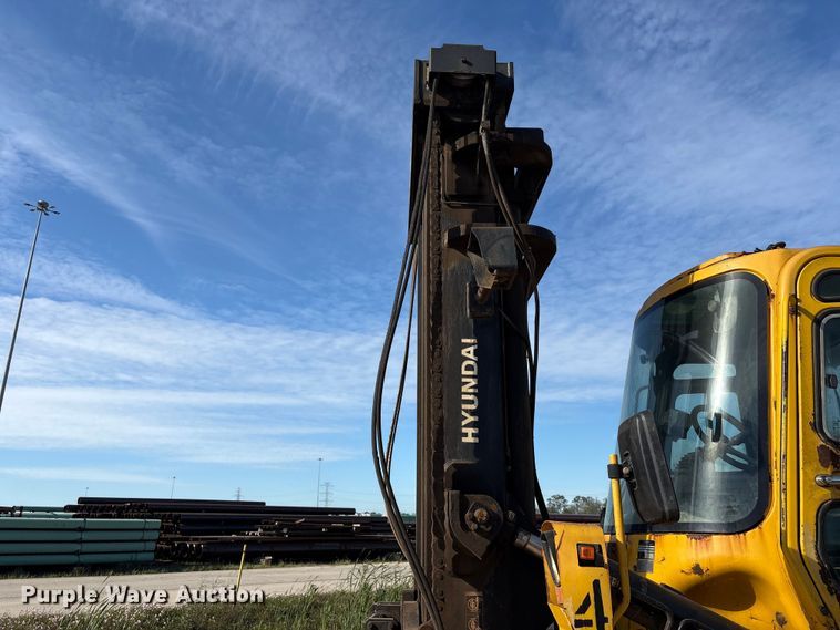 image for item EU0519 Hyundai 160D-7E forklift