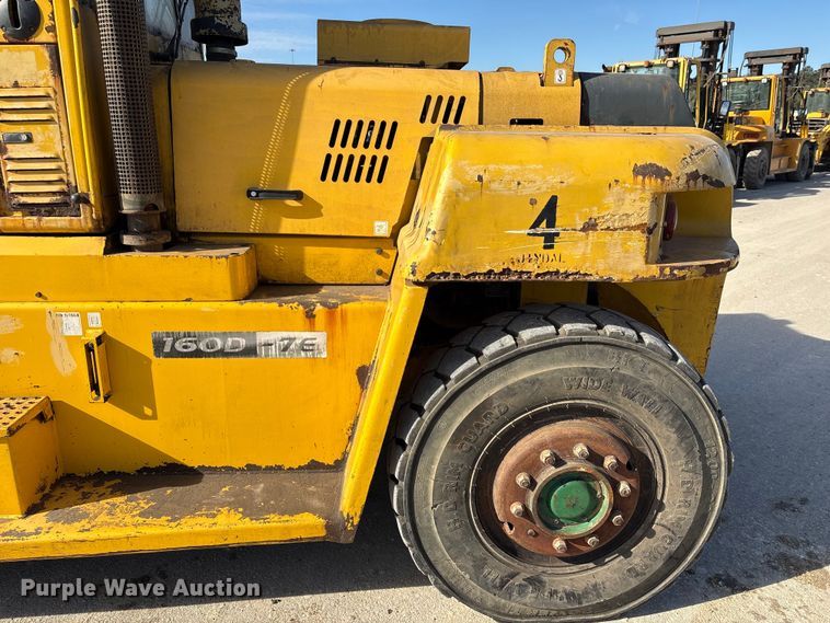 image for item EU0519 Hyundai 160D-7E forklift