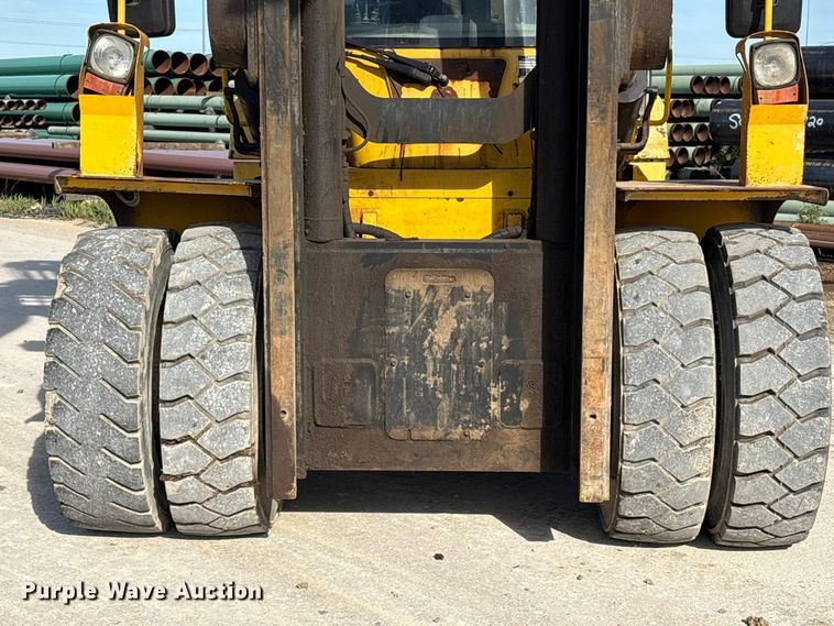 image for item EU0519 Hyundai 160D-7E forklift