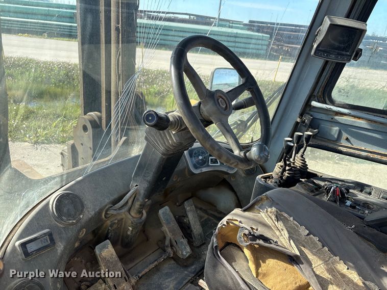 image for item EU0519 Hyundai 160D-7E forklift