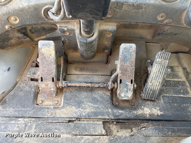 image for item EU0519 Hyundai 160D-7E forklift