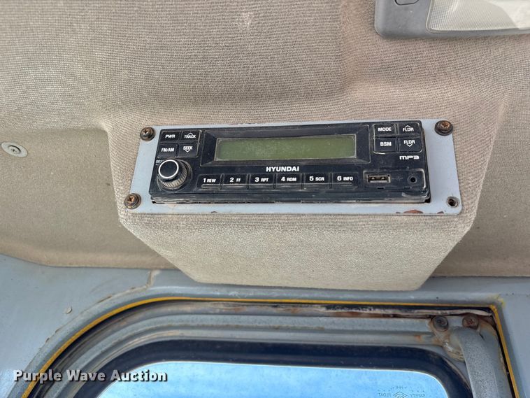 image for item EU0519 Hyundai 160D-7E forklift