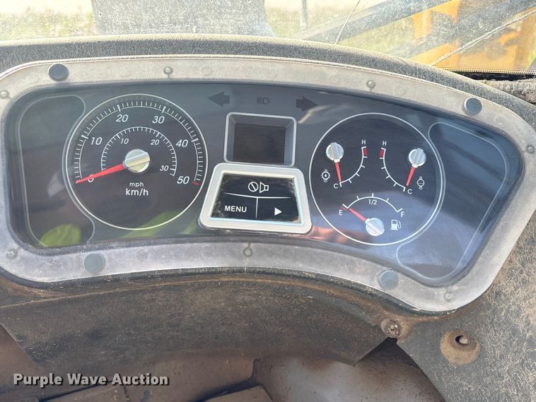 image for item EU0519 Hyundai 160D-7E forklift