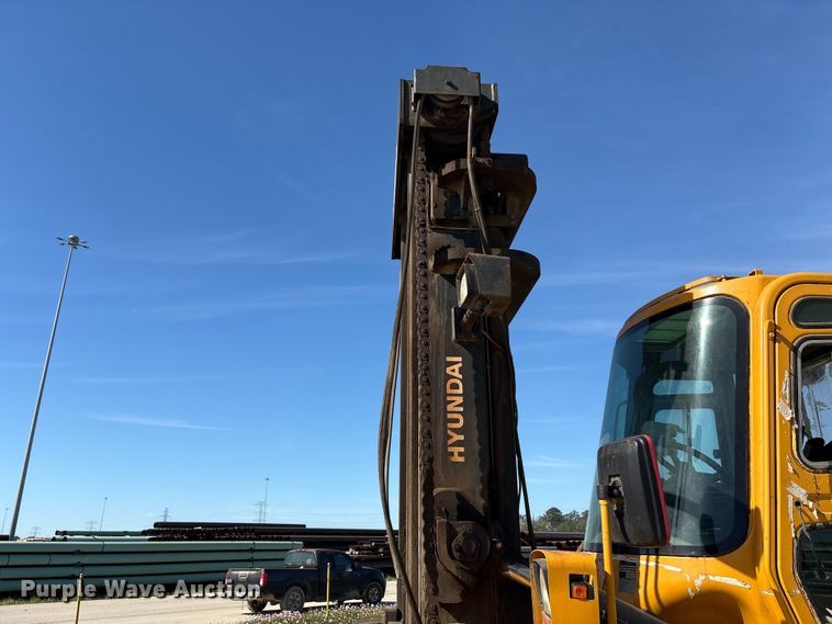 image for item EU0520 Hyundai 160D-7E forklift