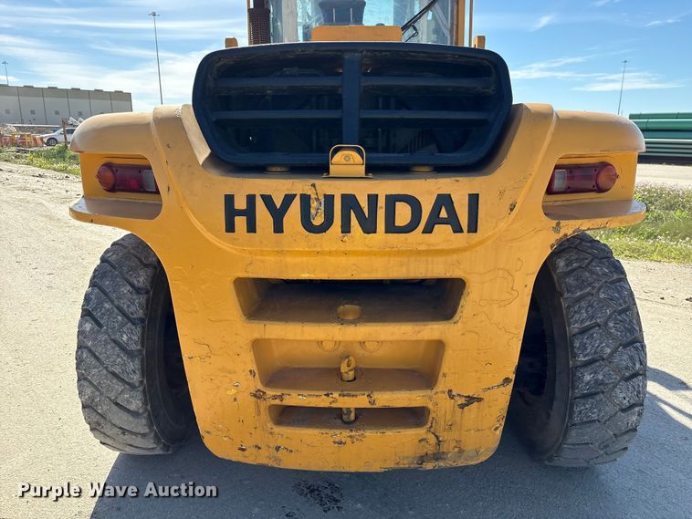 image for item EU0520 Hyundai 160D-7E forklift