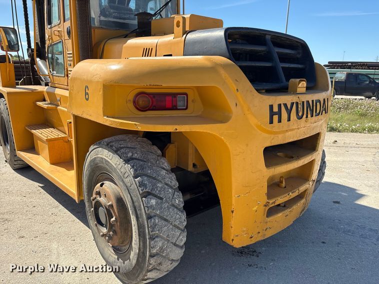 image for item EU0520 Hyundai 160D-7E forklift