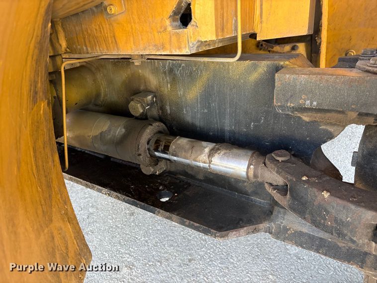 image for item EU0520 Hyundai 160D-7E forklift