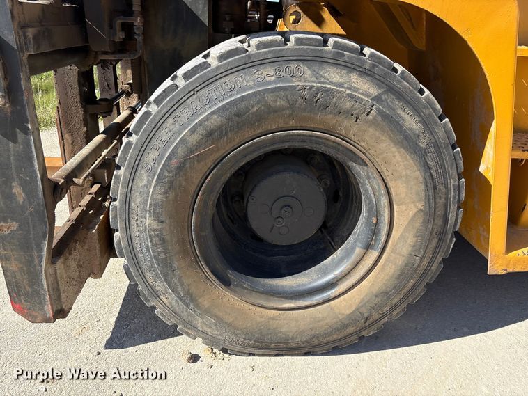 image for item EU0520 Hyundai 160D-7E forklift