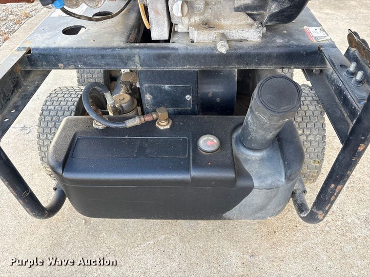image for item EU0536 MI-T-M HSP-3504-3MGH pressure washer
