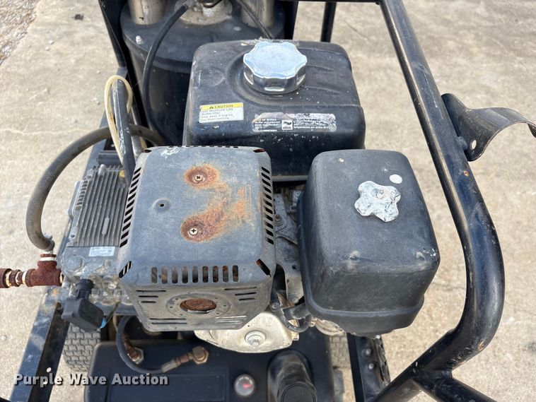 image for item EU0536 MI-T-M HSP-3504-3MGH pressure washer