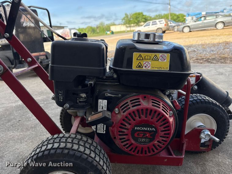 image for item EU0538 Brown  Redefiner R460HA trencher