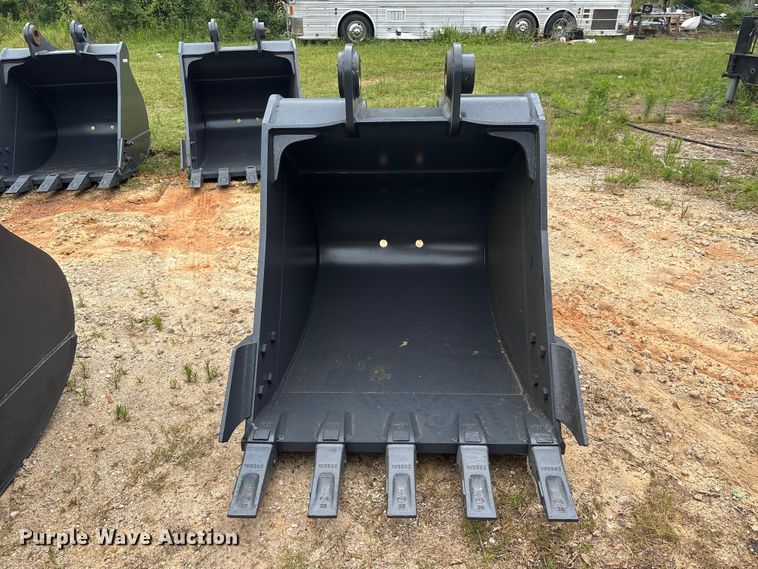 image for item EU0569 Smart Charm SCGB200-CAT320D-42GP excavator bucket
