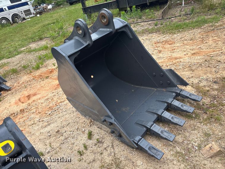 image for item EU0569 Smart Charm SCGB200-CAT320D-42GP excavator bucket
