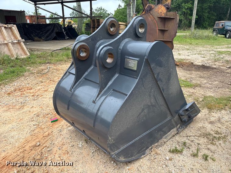 image for item EU0569 Smart Charm SCGB200-CAT320D-42GP excavator bucket