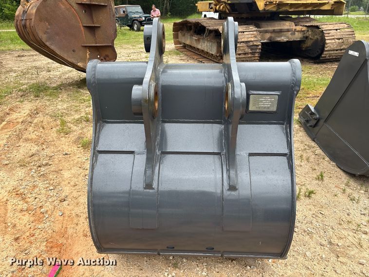 image for item EU0569 Smart Charm SCGB200-CAT320D-42GP excavator bucket