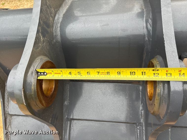 image for item EU0569 Smart Charm SCGB200-CAT320D-42GP excavator bucket