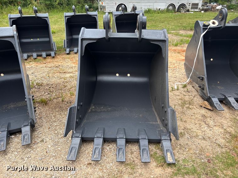 image for item EU0570 Smart Charm SCGB200-CAT320D-42GP excavator bucket