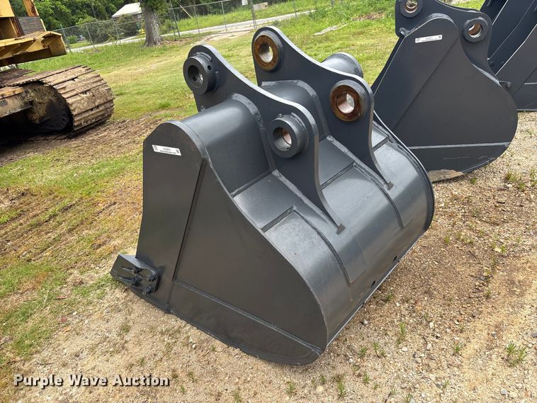 image for item EU0570 Smart Charm SCGB200-CAT320D-42GP excavator bucket