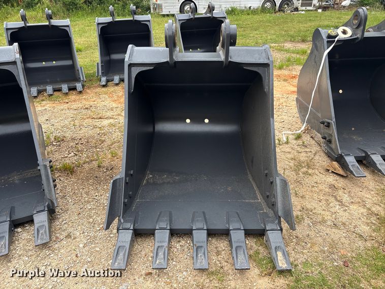 image for item EU0570 Smart Charm SCGB200-CAT320D-42GP excavator bucket