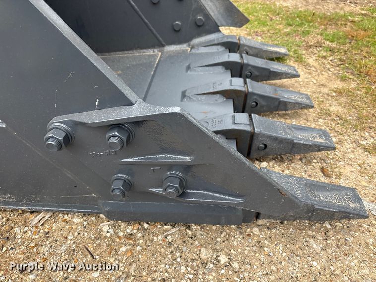 image for item EU0570 Smart Charm SCGB200-CAT320D-42GP excavator bucket