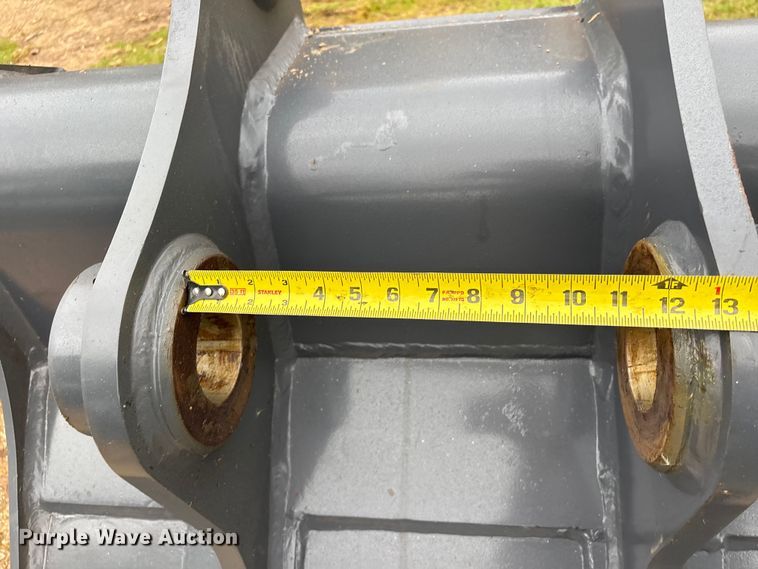 image for item EU0571 Smart Charm SCGB200-CAT320D-42GP excavator bucket