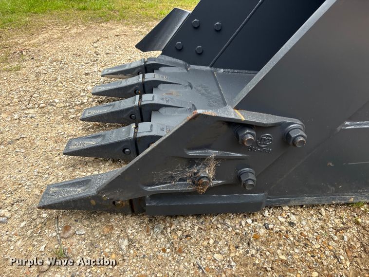 image for item EU0571 Smart Charm SCGB200-CAT320D-42GP excavator bucket
