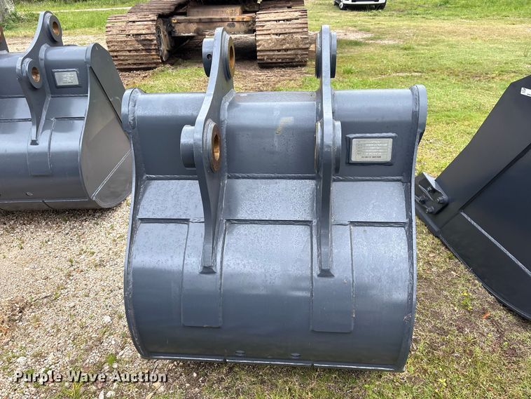 image for item EU0572 Smart Charm SCGB200-CAT320D-42GP excavator bucket
