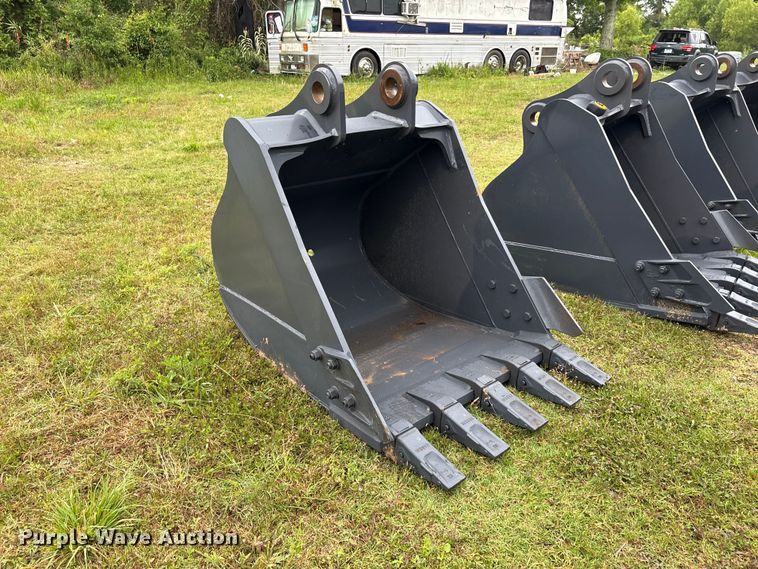 image for item EU0574 Smart Charm SCGB200-CAT320D-42GP excavator bucket