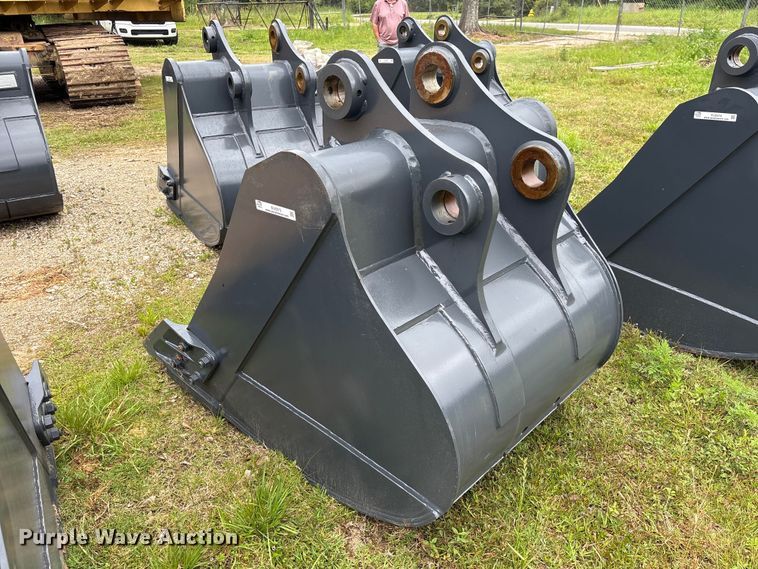 image for item EU0575 Smart Charm SCGB200-CAT320D-42GP excavator bucket