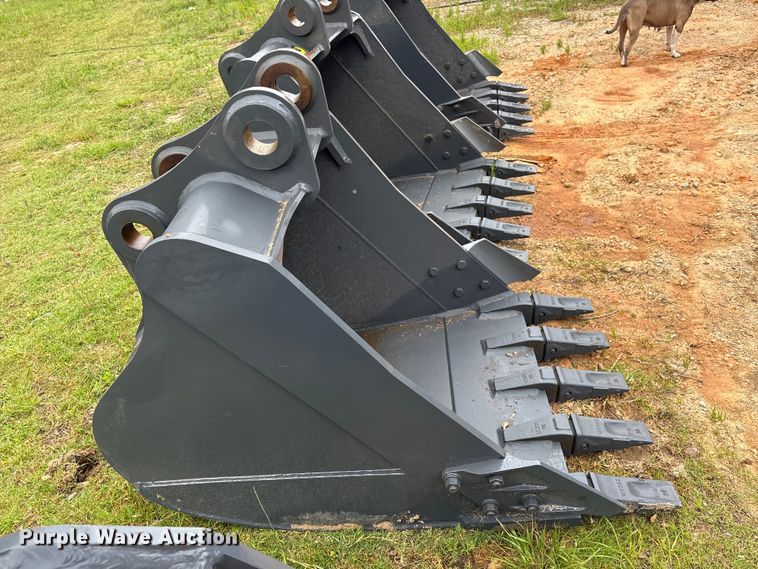 image for item EU0576 Smart Charm SCGB200-CAT320D-42GP excavator bucket