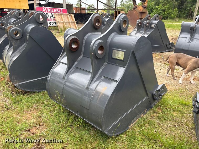 image for item EU0576 Smart Charm SCGB200-CAT320D-42GP excavator bucket