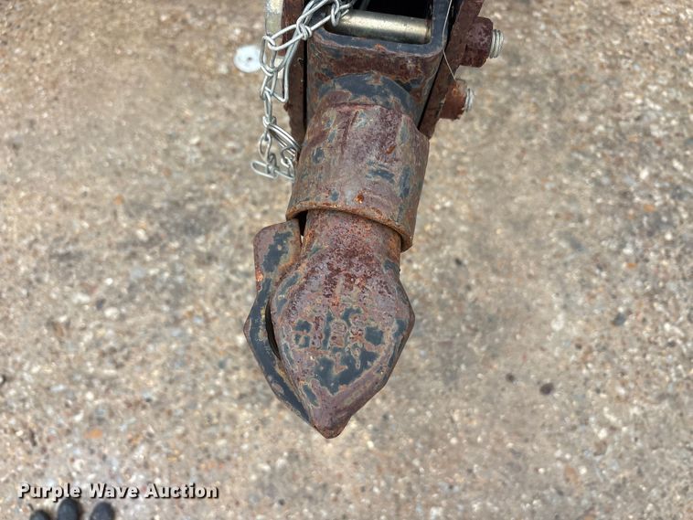 image for item EU5511 2016 Vermeer BC900XL wood chipper