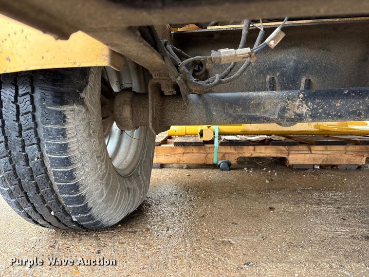 image for item EU5511 2016 Vermeer BC900XL wood chipper