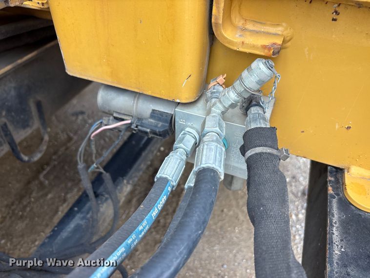 image for item EU5511 2016 Vermeer BC900XL wood chipper