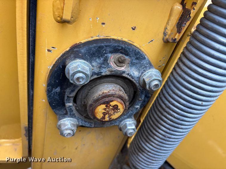 image for item EU5511 2016 Vermeer BC900XL wood chipper